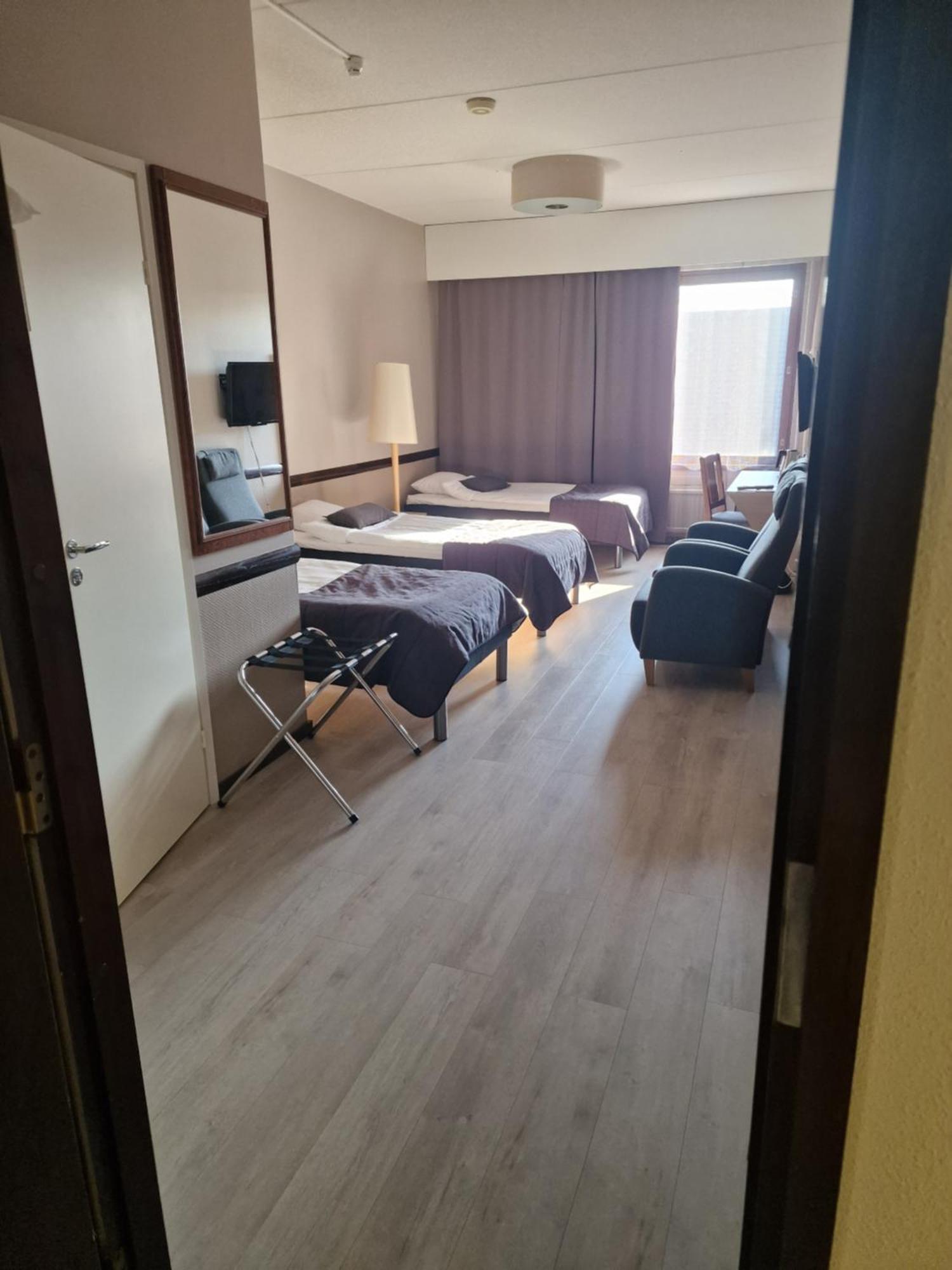 Sport Hotel Kantri Kankaanpaa Bagian luar foto